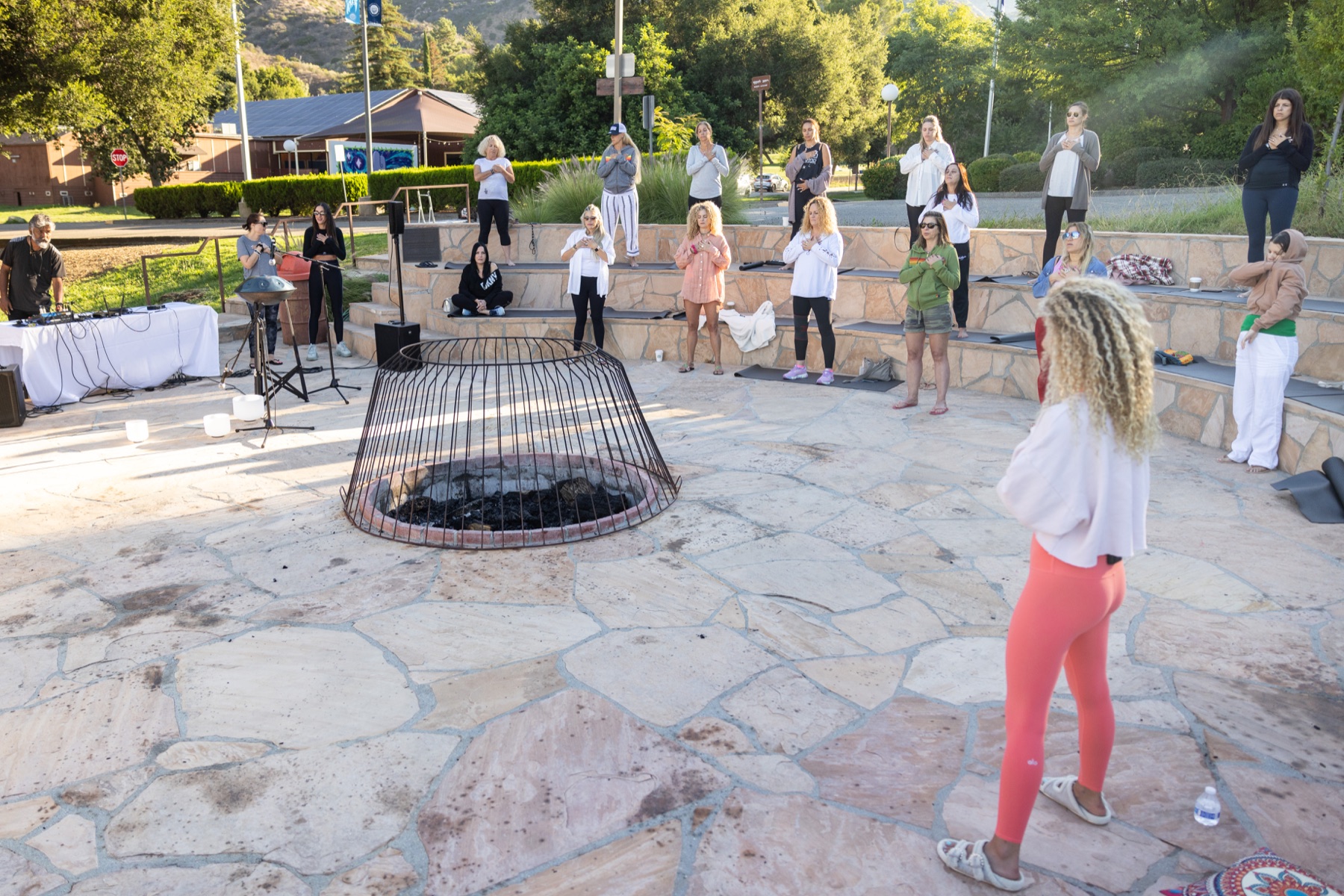 Breathwork and sound gathering atmosphere